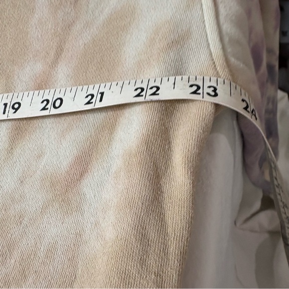 American Eagle Outfitters Tie-Dye Hoodie in Lavender and Beige - Picture 6 of 8